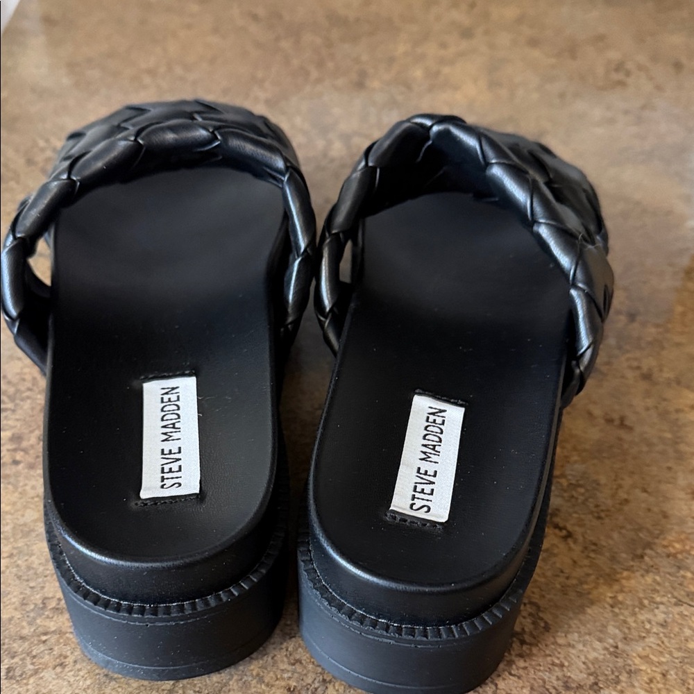 Steve Madden Black Braided Platform Slides - Picture 4 of 8